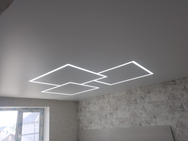 Потолок в спальне