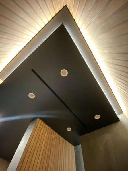 Парящий потолок