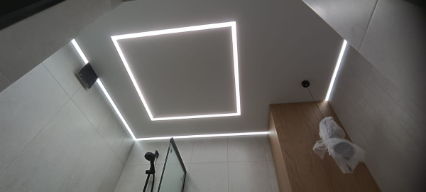 Потолок в ванной